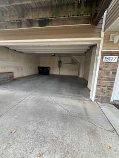 18197 Hayes Ct - Photo 2 of 13