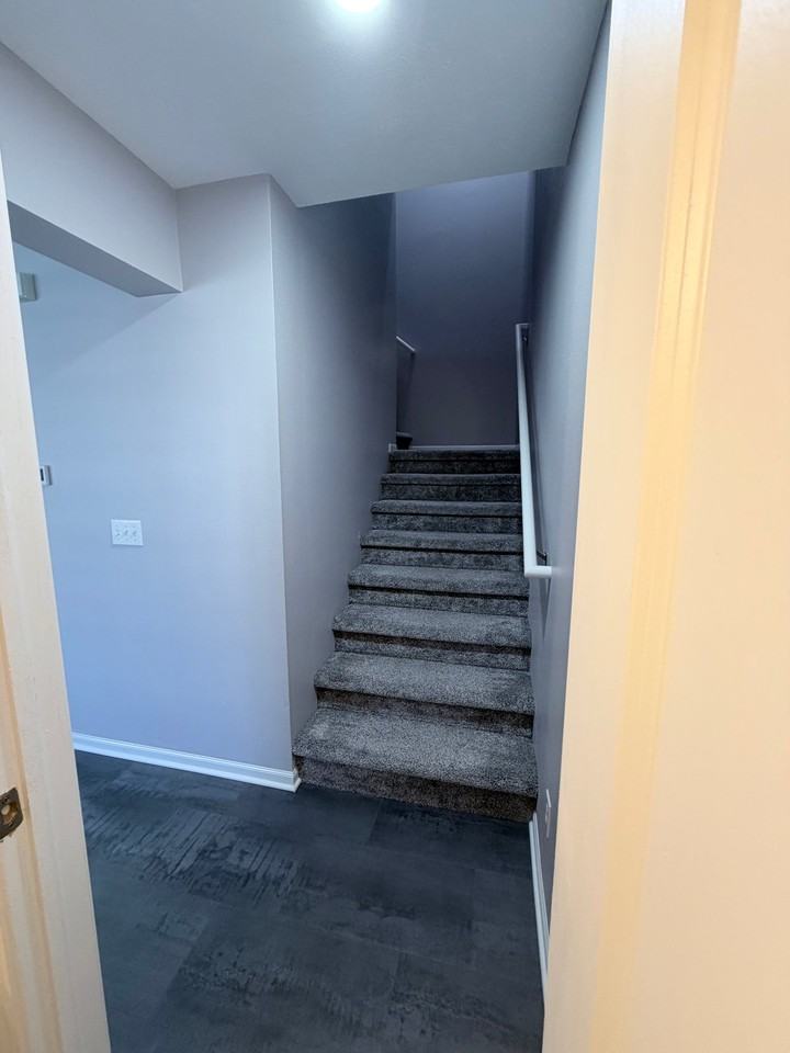 18197 Hayes Ct - Photo 7 of 13
