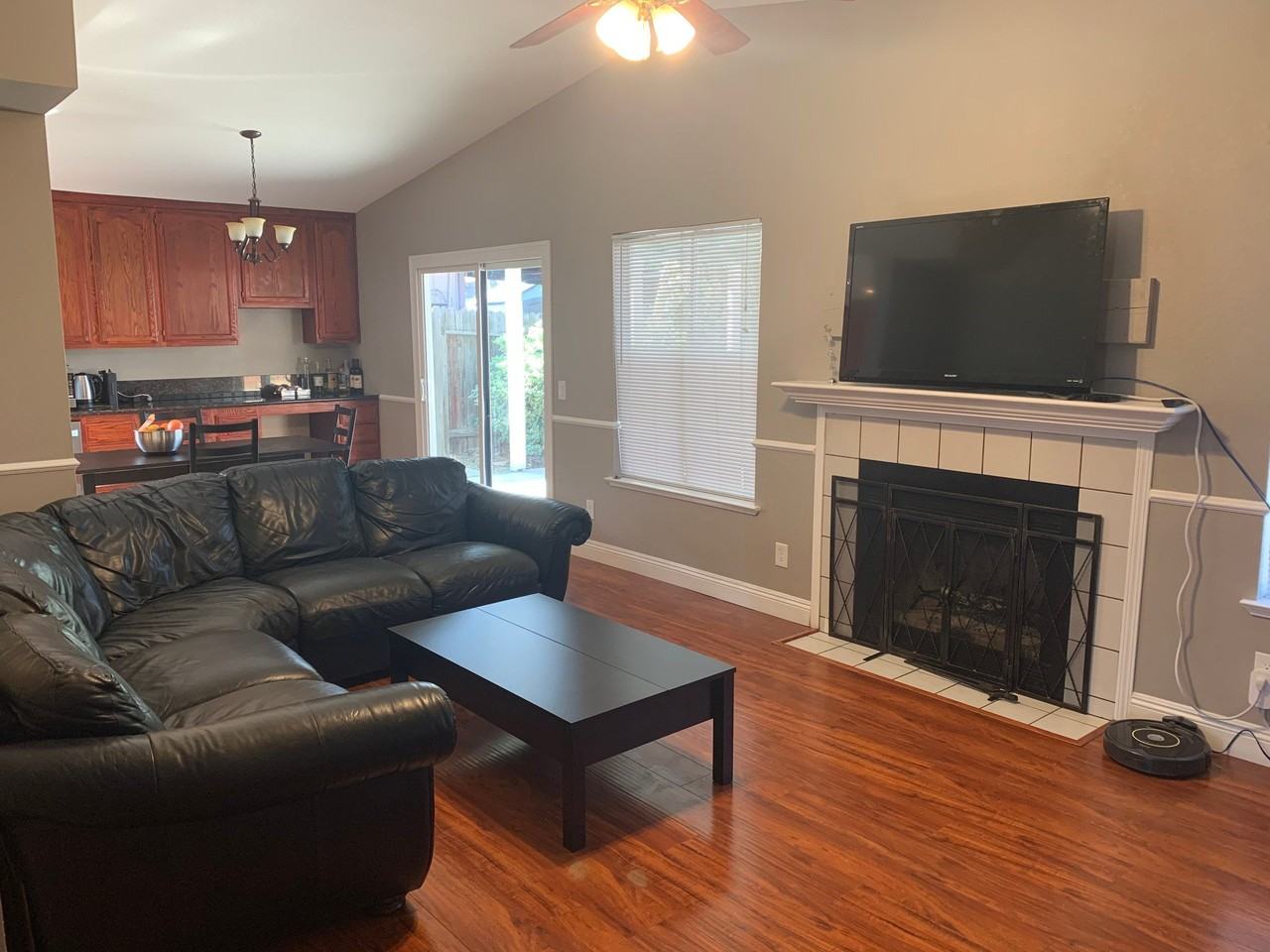 3426 Rancho Rio Way - Photo 4 of 7