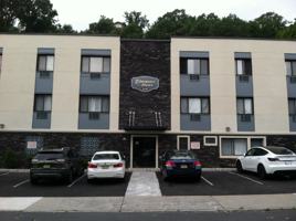 featured image of 208 Undercliff Ave #B7