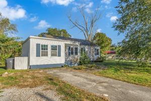 featured image of 303 Canterbury Dr