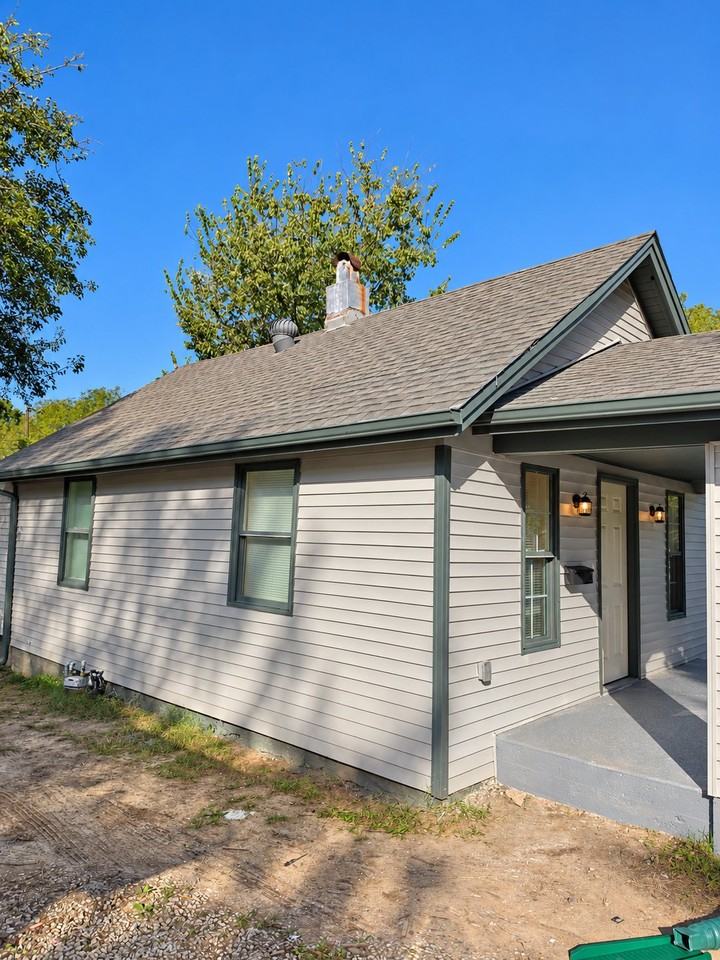 804 S Cedar Ave - Photo 2 of 12