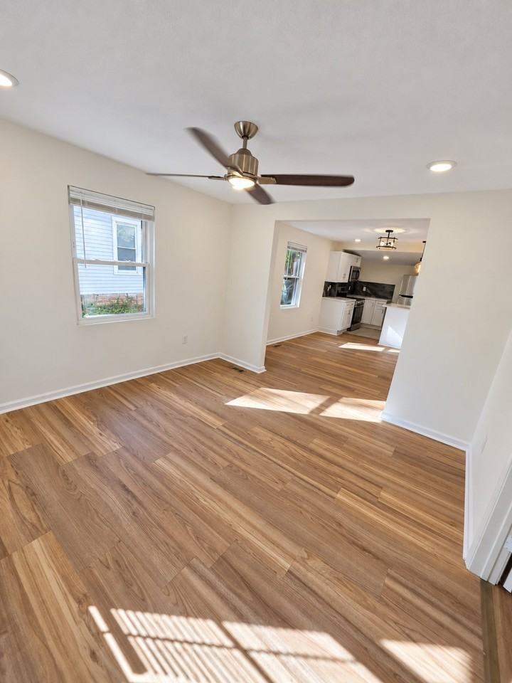 804 S Cedar Ave - Photo 4 of 12