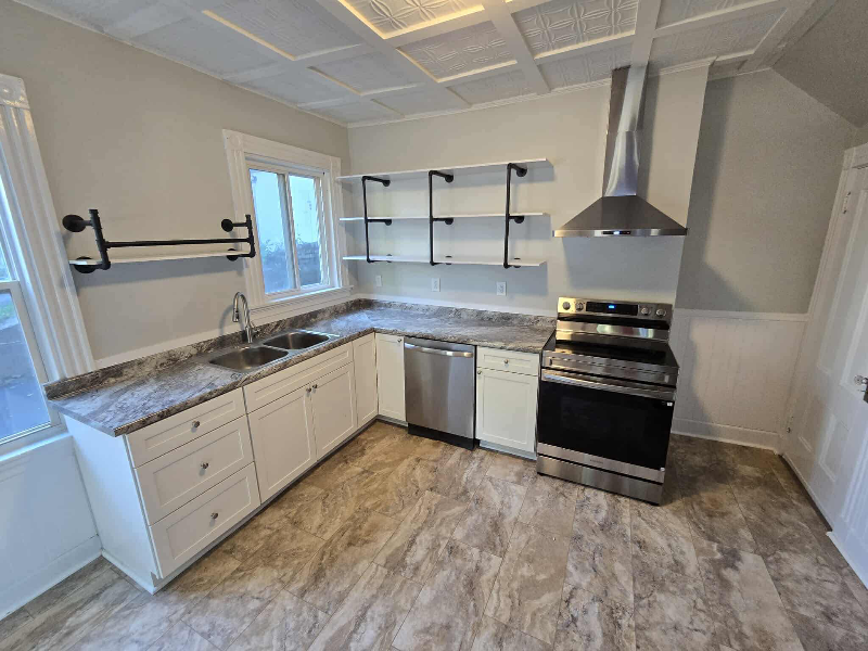79 Kenduskeag Ave - Photo 2 of 16
