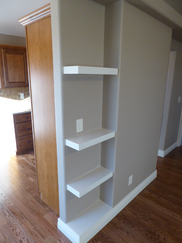 5917 N Newport St - Photo 5 of 17