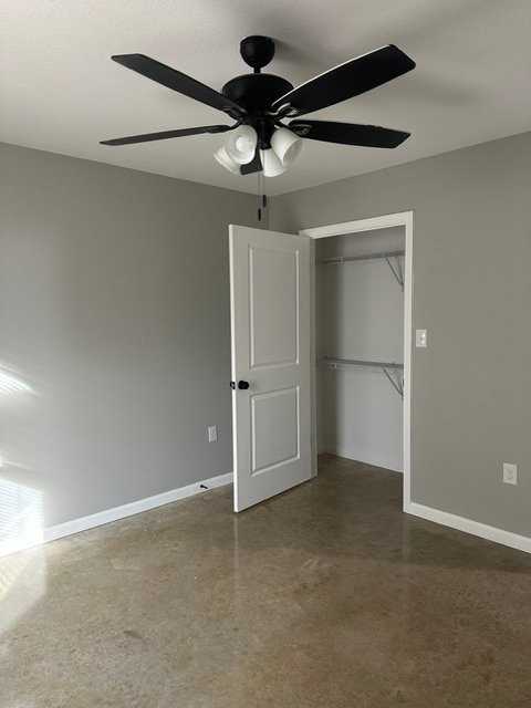 824 Ellis Ave #828 - Photo 6 of 12