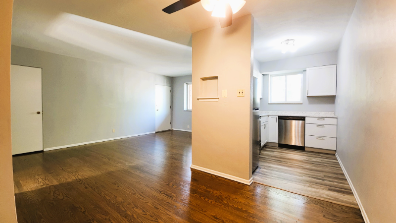 7874 Big Bend Blvd #2ndFL - Photo 5 of 16