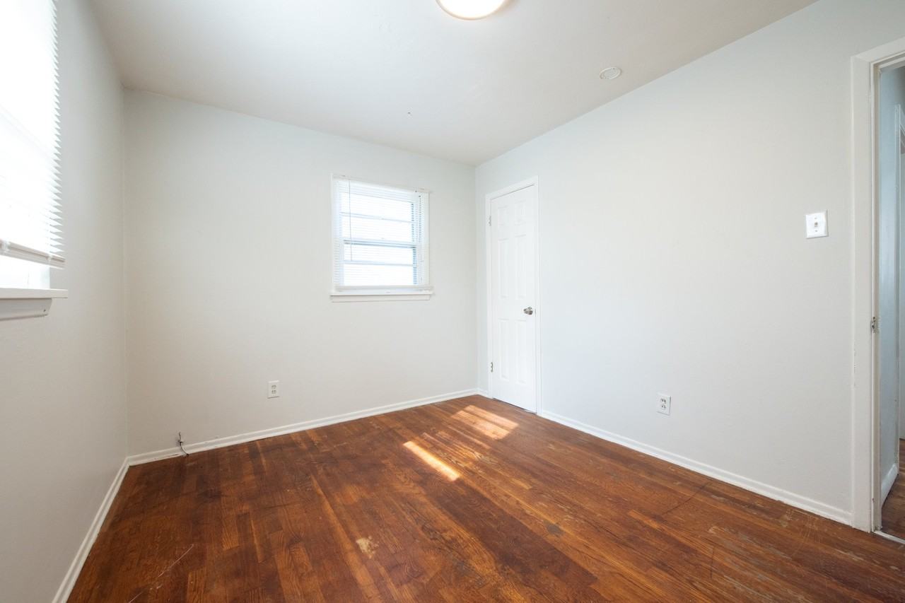 7308 Marge Ave - Photo 2 of 9