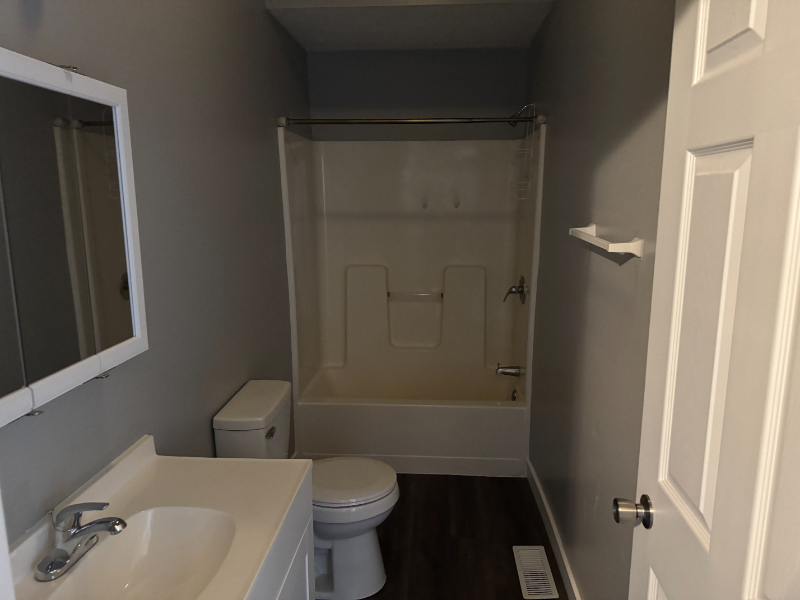 511 Grant Ave #1 - Photo 2 of 9
