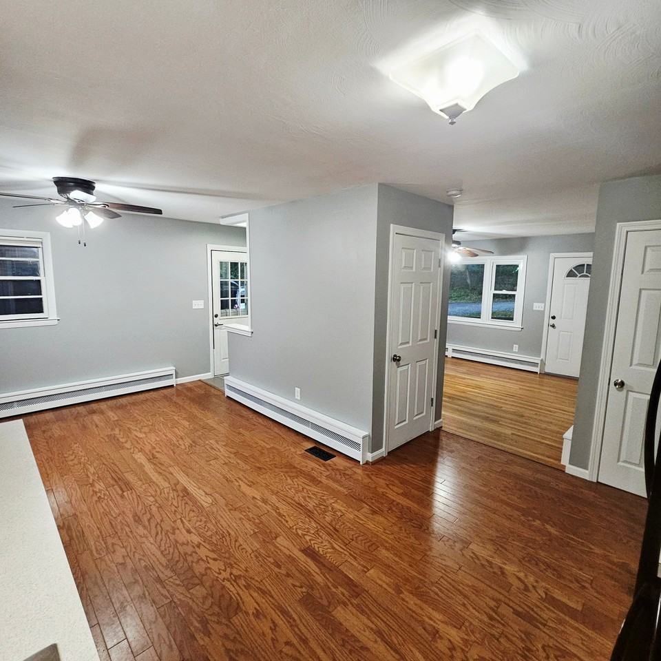 87 Bulkeley Hill Rd - Photo 5 of 20