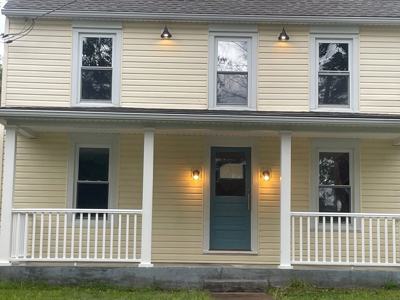 7405 Mountain Laurel Rd - Photo 3 of 14