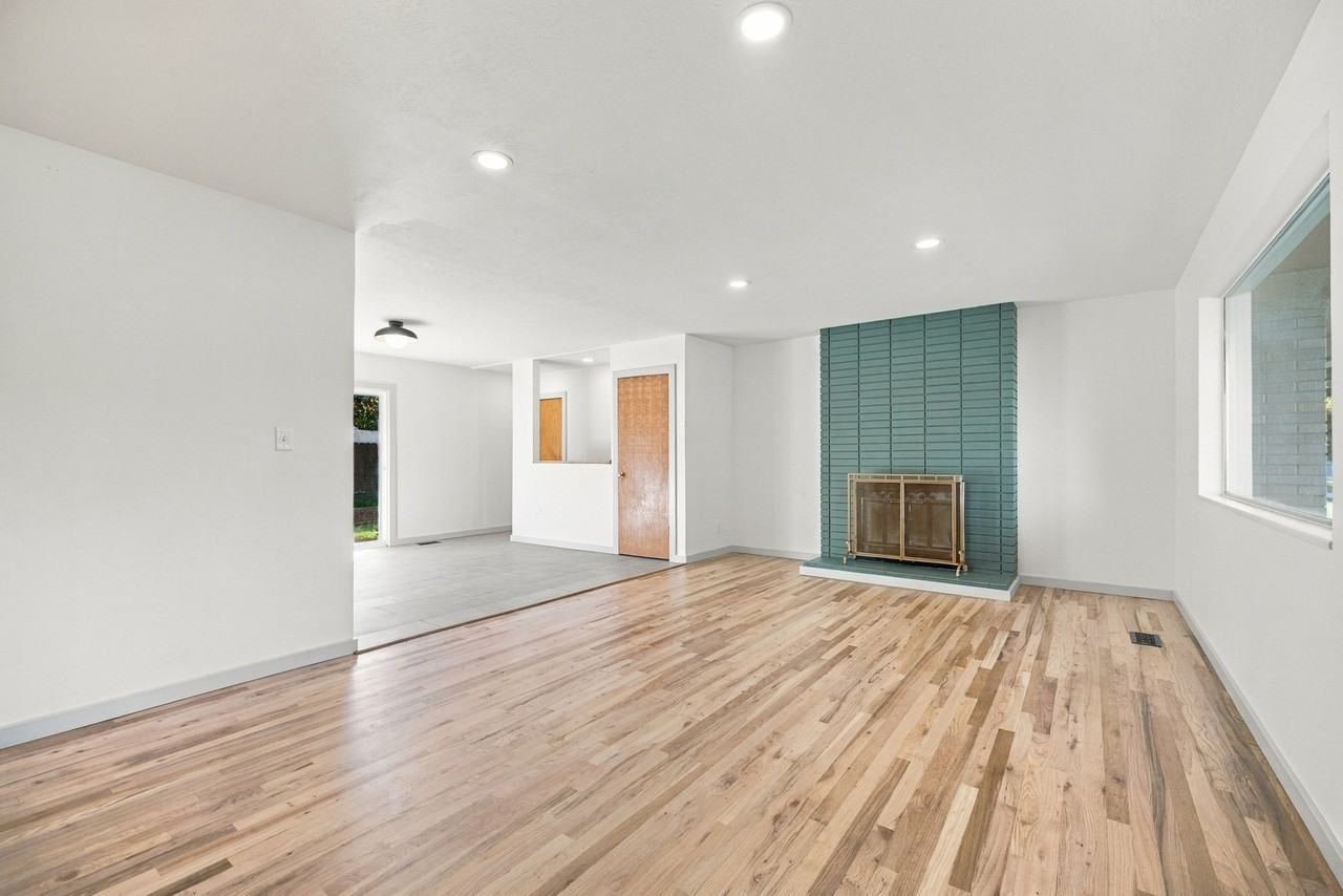 12 Tulane Ave - Photo 3 of 20