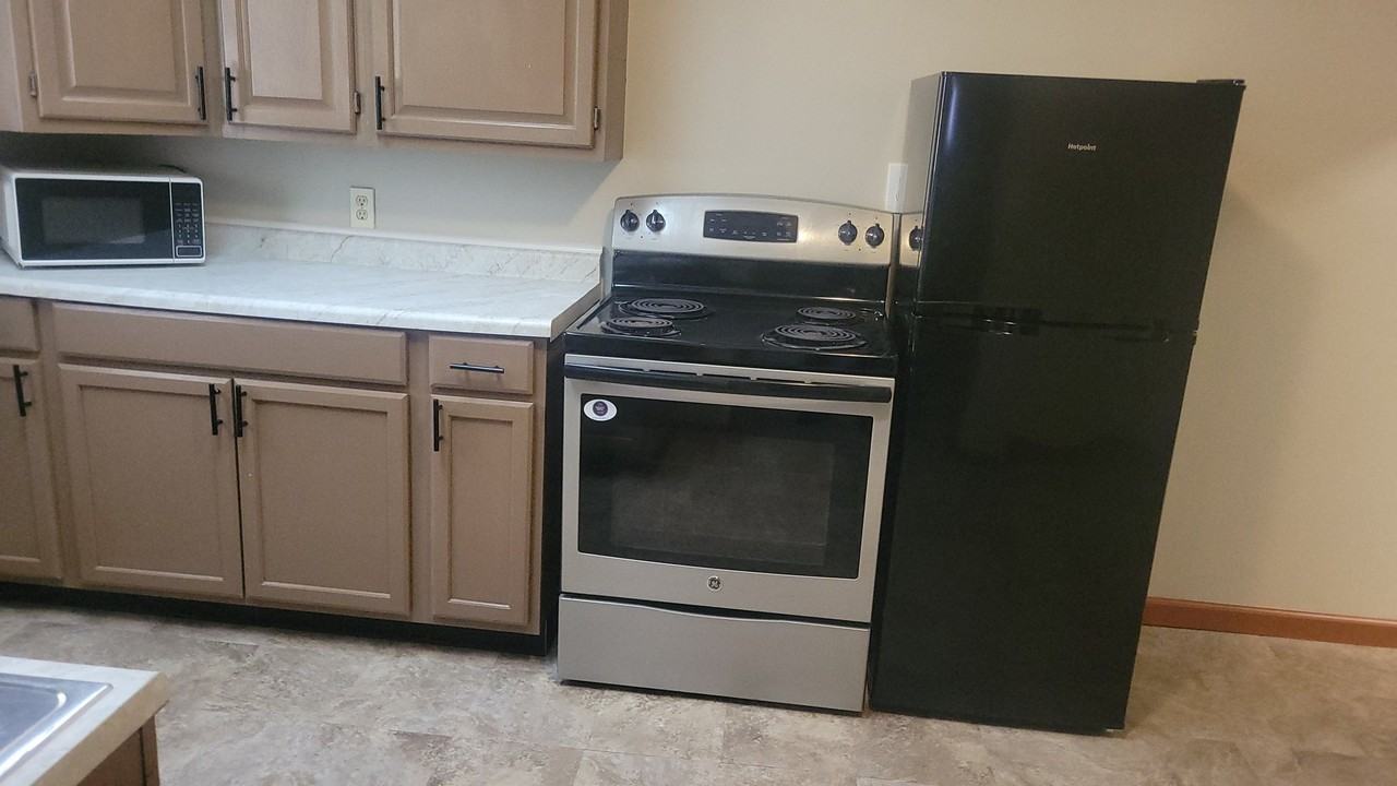 2039 Nw 49th Ter - Photo 2 of 16