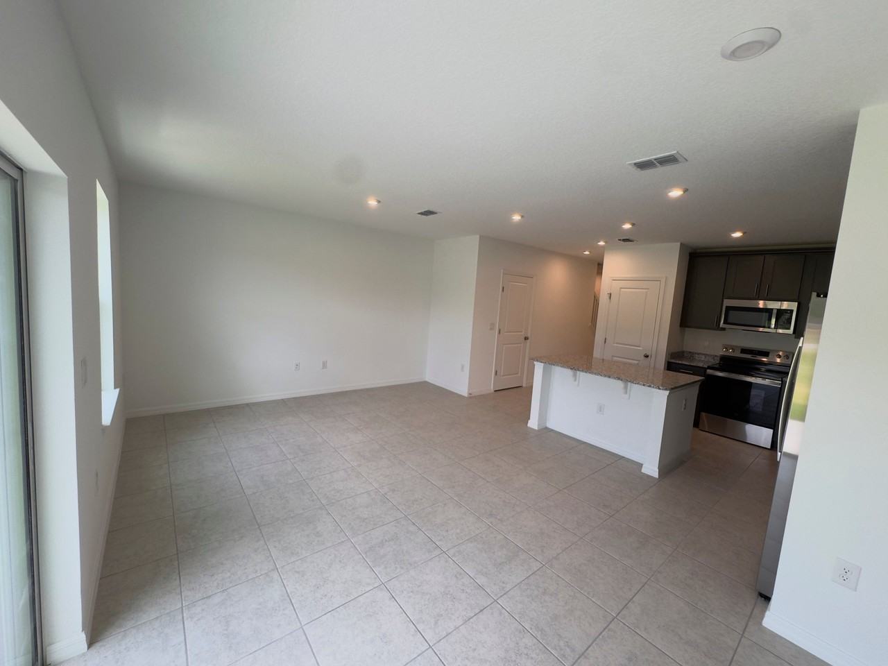 1715 Fan Palm Dr - Photo 6 of 20