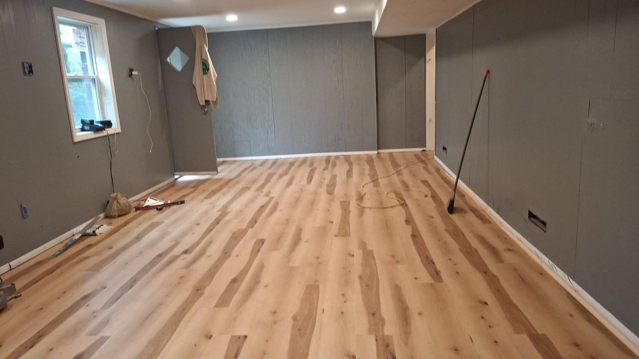 401 Marvin St - Photo 3 of 10
