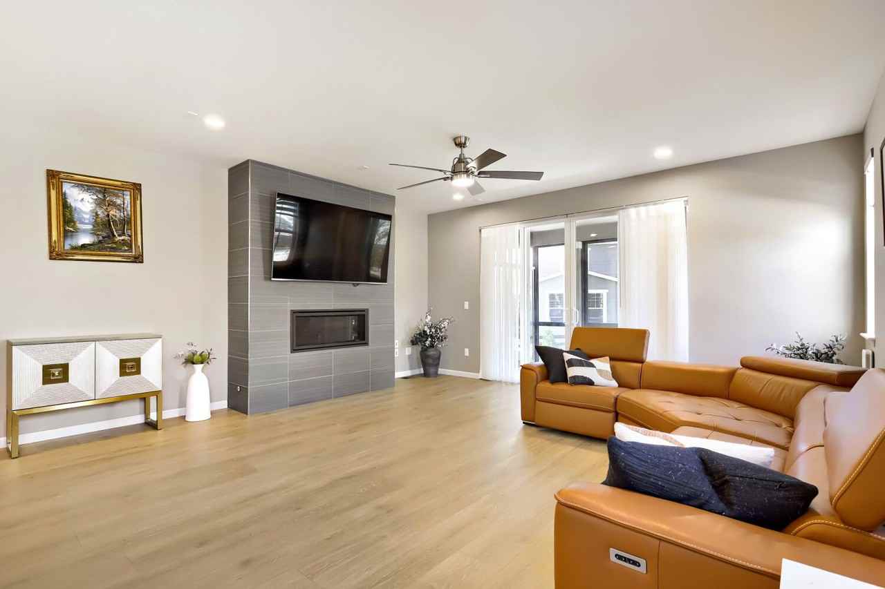 22107 E Tufts Dr - Photo 6 of 20