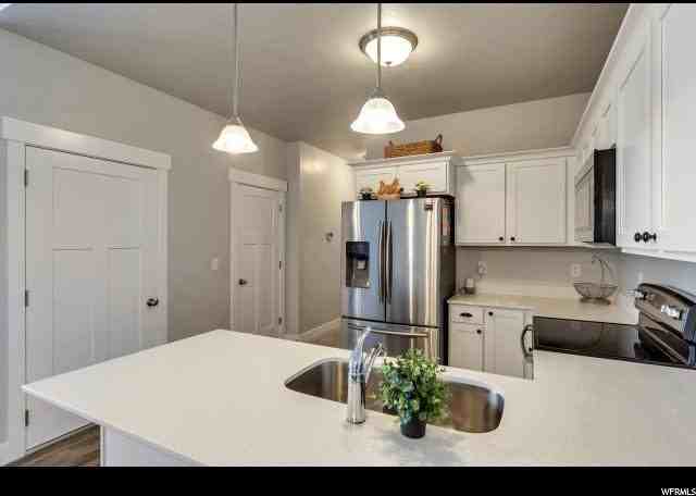 14513 S Ronan Ln #301 - Photo 2 of 18
