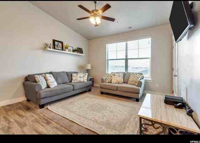 14513 S Ronan Ln #301 - Photo 6 of 18