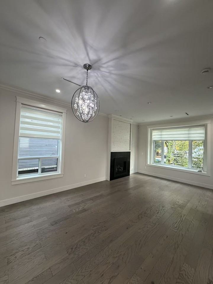 2761 McGill Street - Photo 4 of 20
