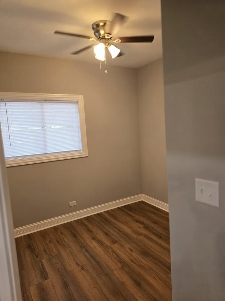 8310 S Buffalo Ave #1 - Photo 3 of 17