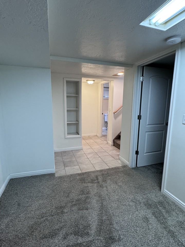119 Ray St - Photo 4 of 8