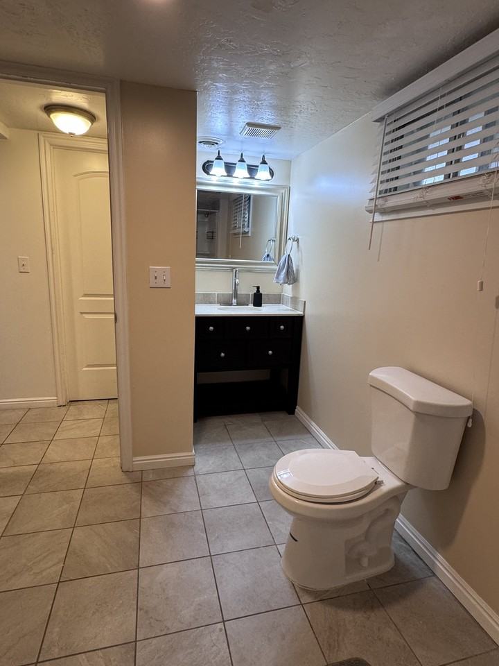 119 Ray St - Photo 6 of 8