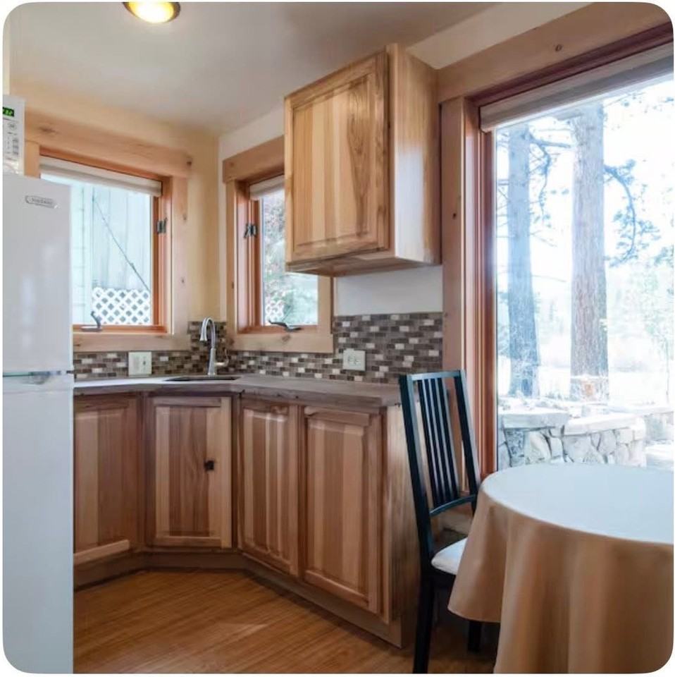 7820 Mashie Ave #A - Photo 3 of 3