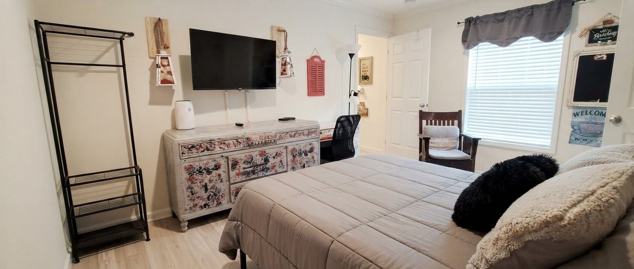 161 Ireland Dr - Photo 3 of 11