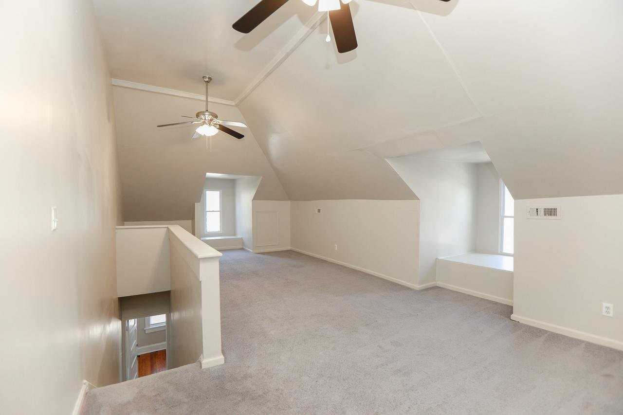 1441 Moultrie Ave #2 - Photo 5 of 11