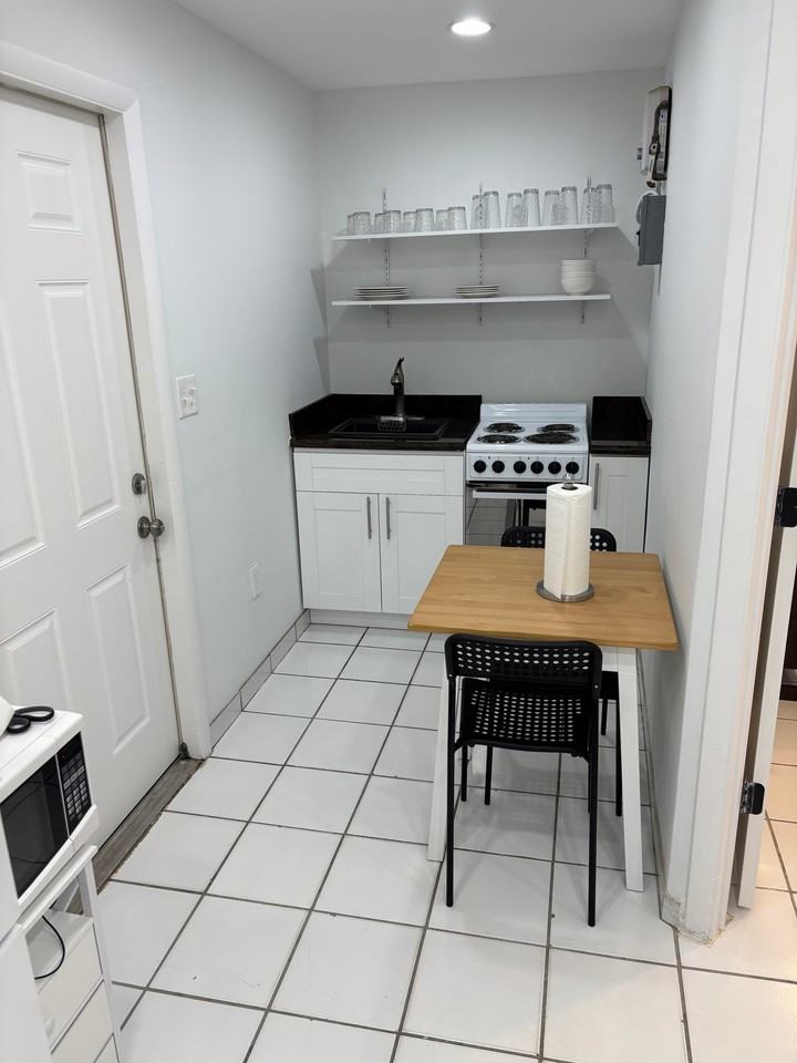 6615 Swst #2 - Photo 3 of 12