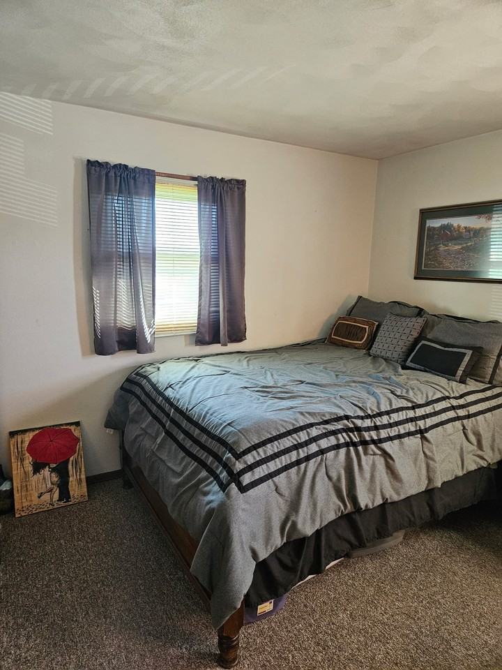 309 5th St - Photo 5 of 8