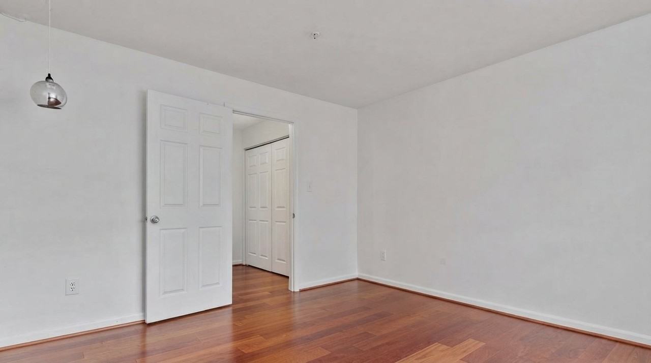 315 Clear Drop Way #204 - Photo 2 of 9