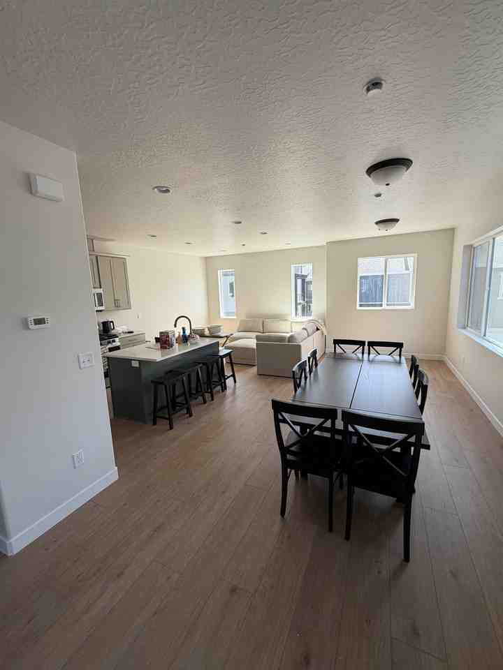 741 Westsouth - Photo 7 of 7