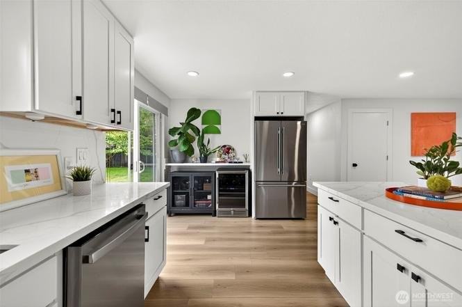 11303 14th Ave Sw - Photo 5 of 20