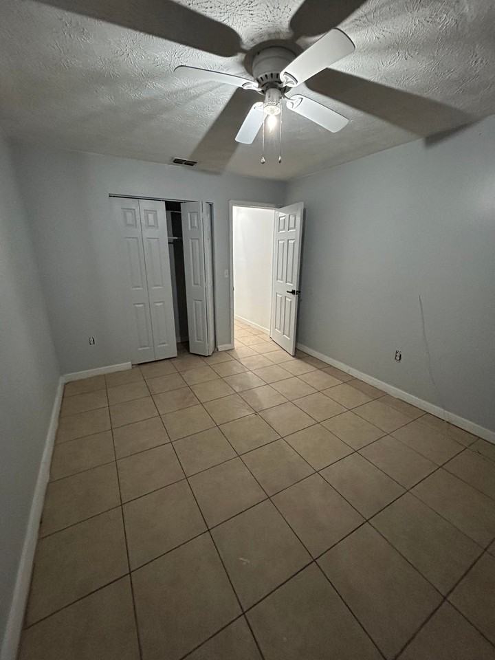 644 Pineville Ln - Photo 6 of 11
