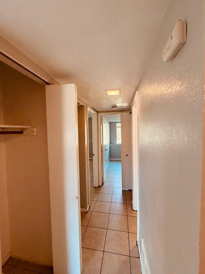 3310 Cochran Dr #B - Photo 7 of 10