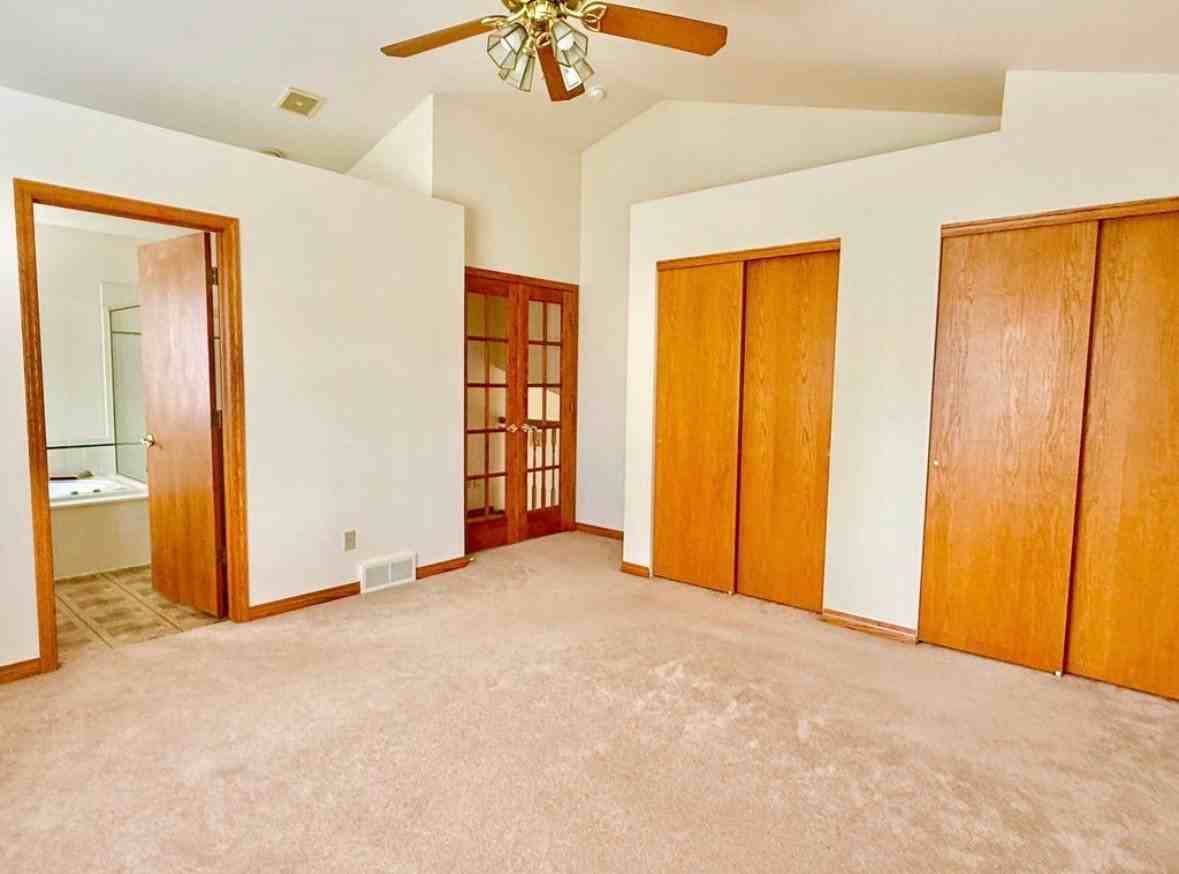 3019 Indigo Cir N - Photo 6 of 14