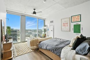 1156 W Carroll Ave - Photo 1 of 1