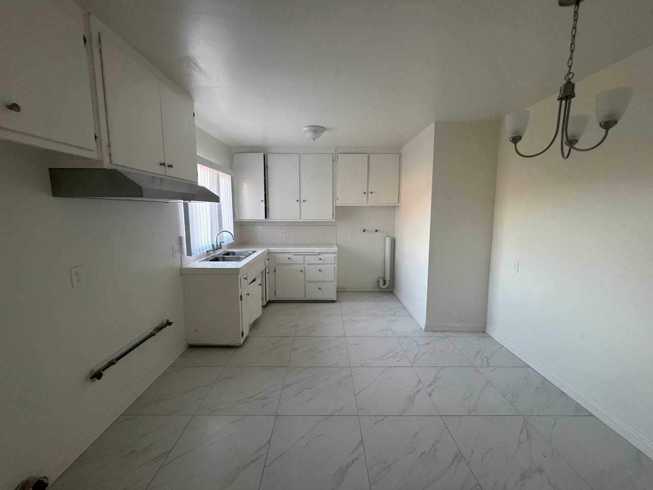 12623 Barlin Ave #H - Photo 7 of 17