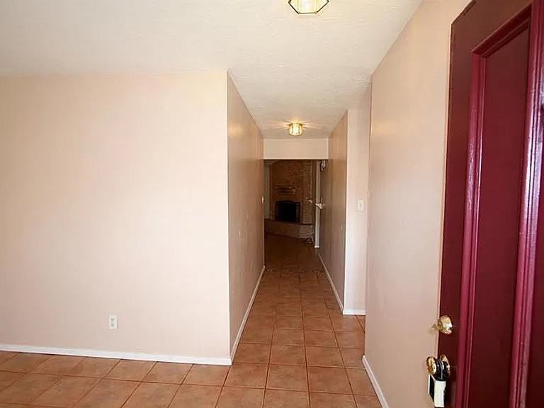 9446 Chartermoss Cir - Photo 3 of 12