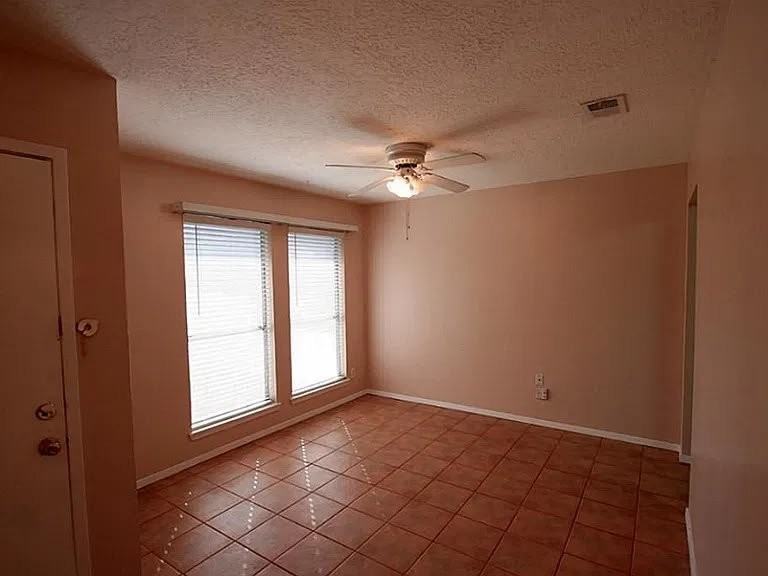 9446 Chartermoss Cir - Photo 6 of 12