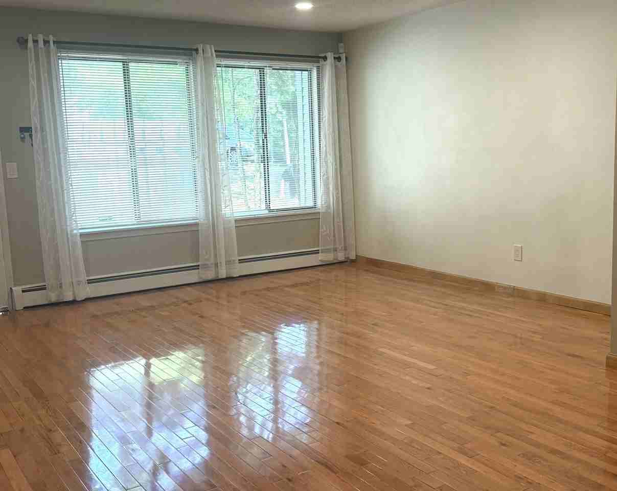 12 Talcott Forest Rd - Photo 3 of 12