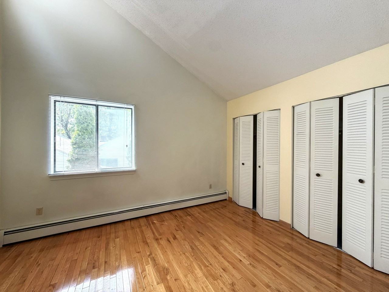 12 Talcott Forest Rd - Photo 5 of 12