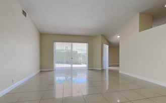 1054 Sw Coleman Ave - Photo 1 of 1