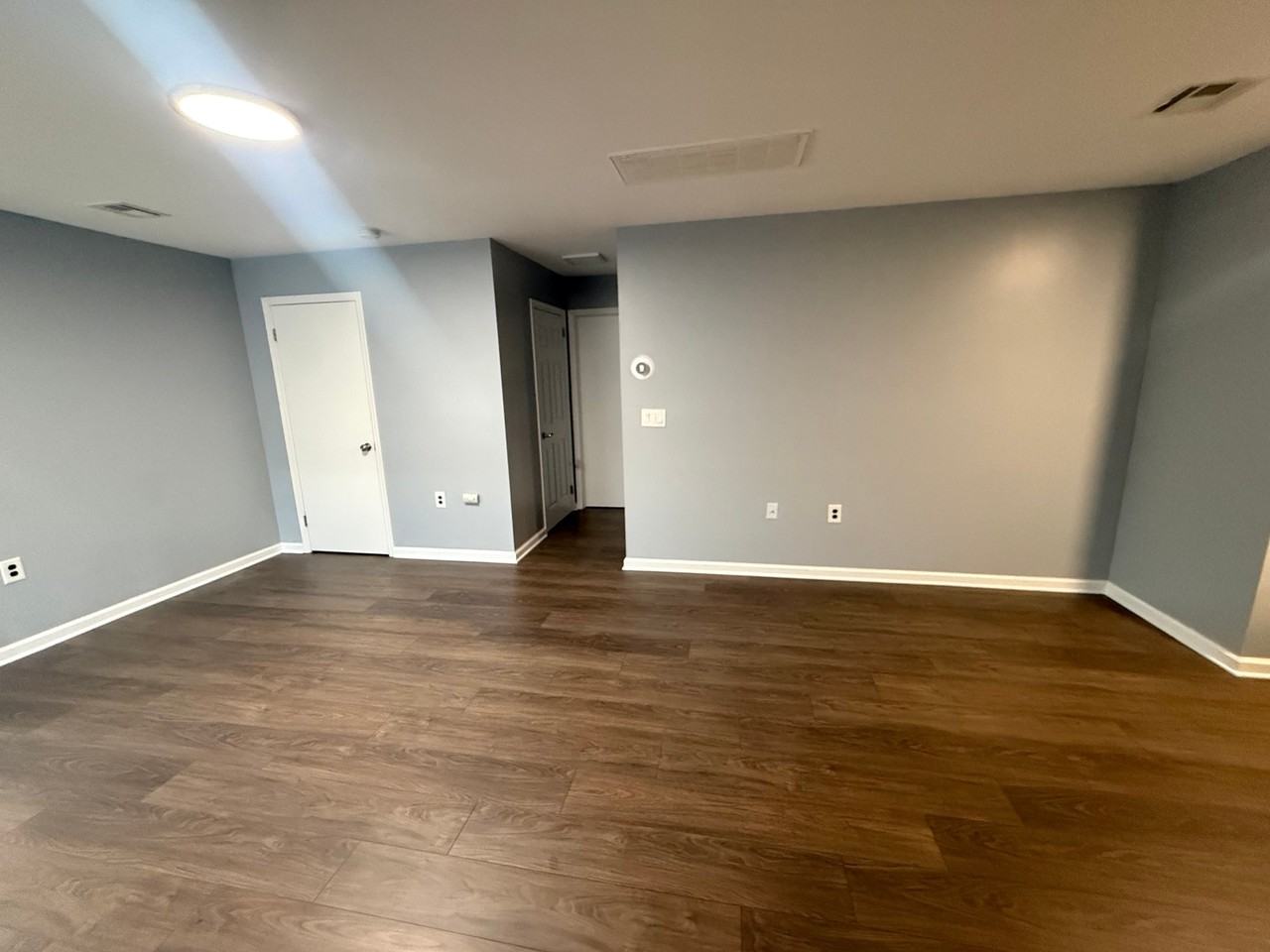 308 Passaic Ave - Photo 3 of 15