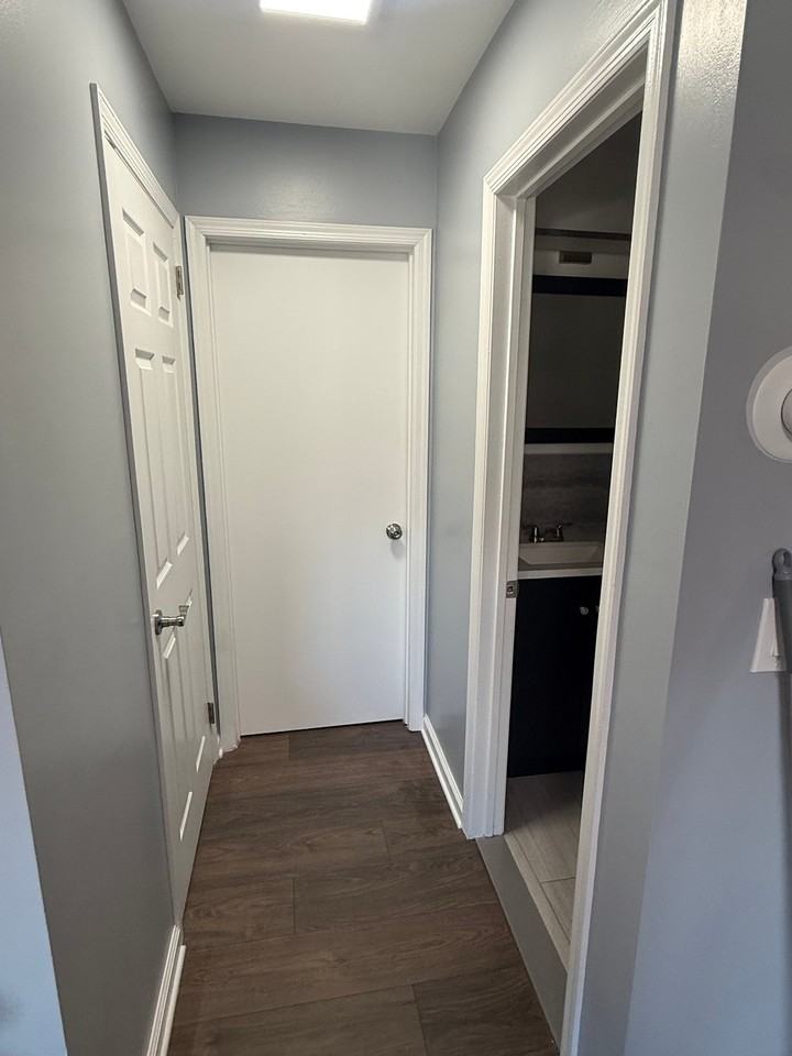 308 Passaic Ave - Photo 6 of 15
