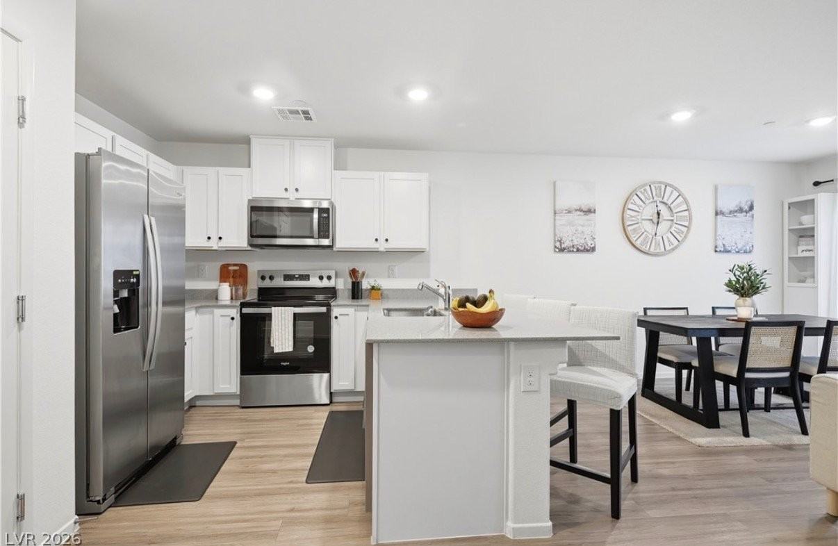 4597 Honey Hills Ave - Photo 2 of 9