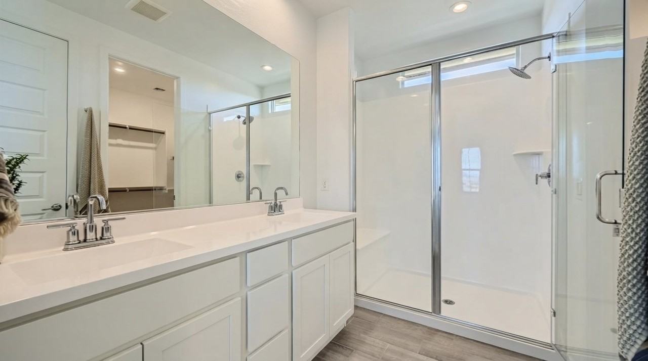 6247 S Wesley - Photo 5 of 8