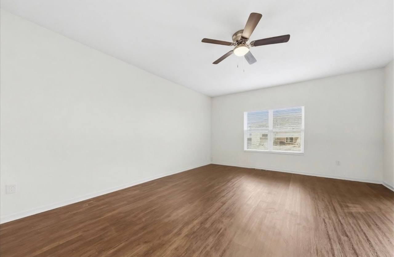 6351 Arabian Dr - Photo 2 of 7