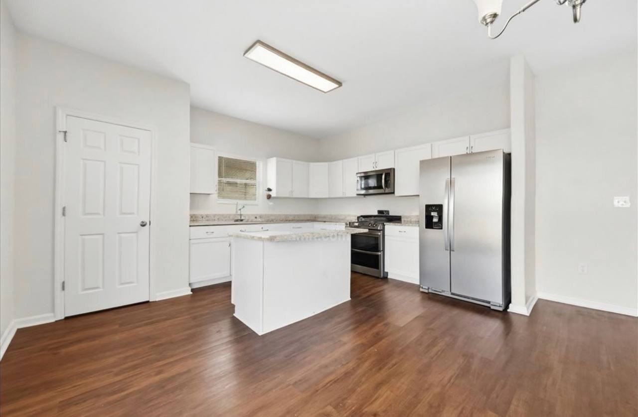 6351 Arabian Dr - Photo 3 of 7